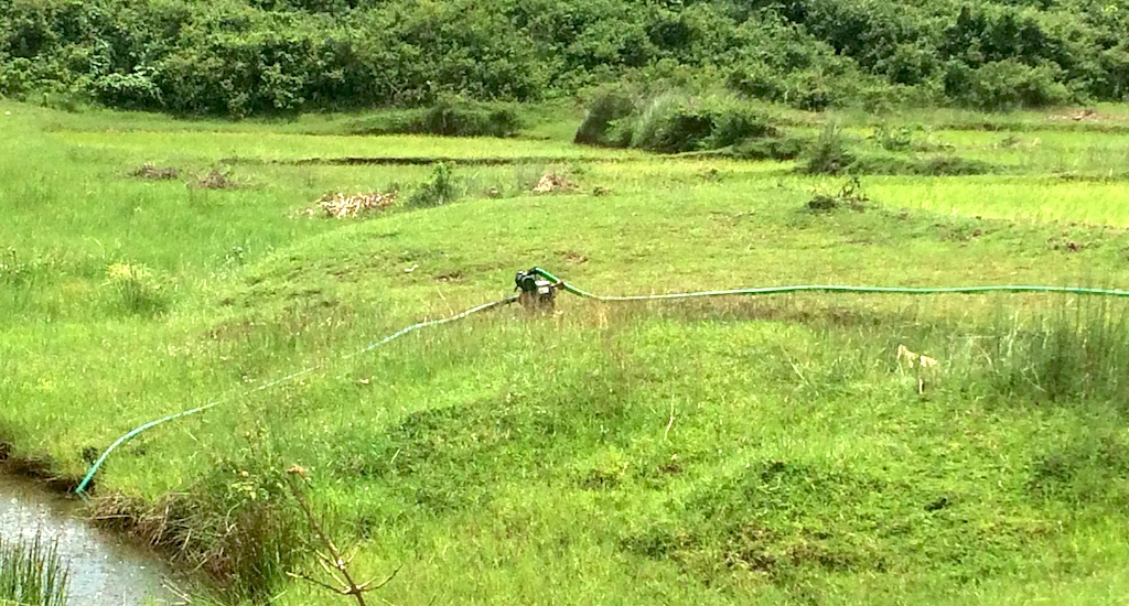 A small pump is in action in Jharkhand. (Photo by Bikalp Chamola)