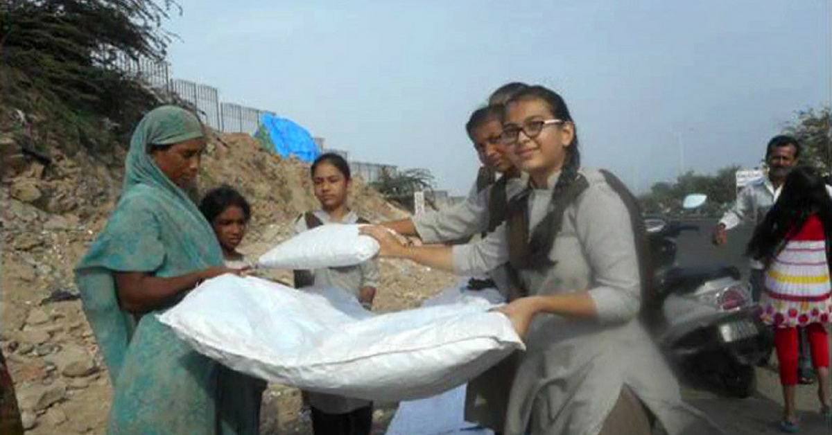 TBI Blogs: 5 Brilliant Schoolgirls in Bhuj Made Beds for Homeless People Using Gunny Bags, Newspapers & Cloth!