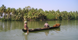 5000 Conscious Citizens Joined Hands to Make a River in Kerala Clean & Trash Free