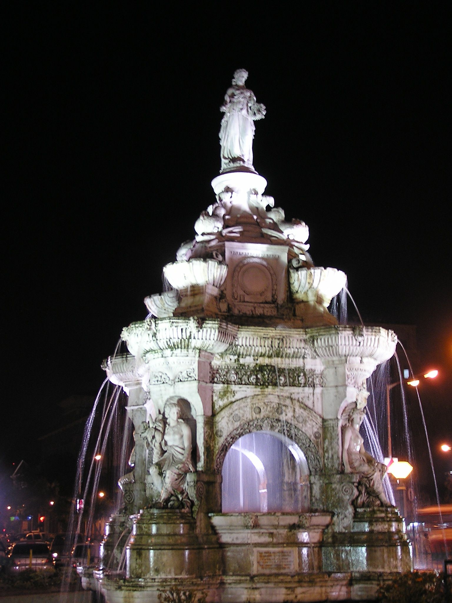 fountains-mumbai-pyaus