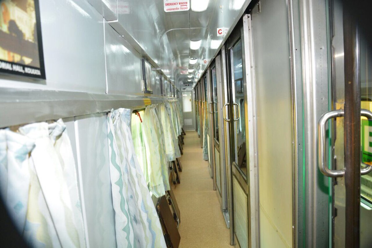Rajdhani-Swarna Coaches- Indian Railways (1)