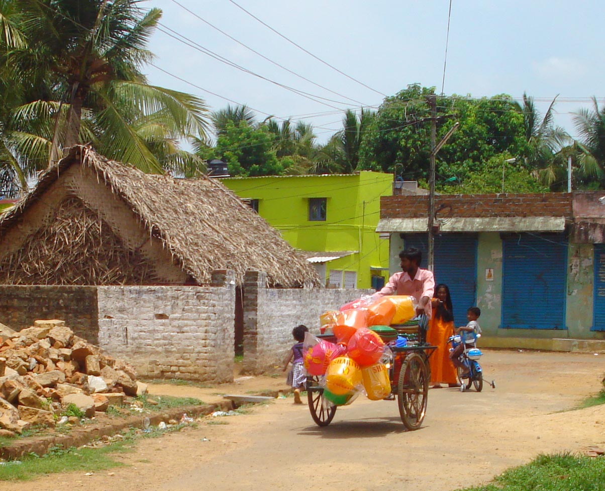 Karnataka Villej X Videos - 500 Villages in Karnataka Can Now Go Online for Free From Their Homes!