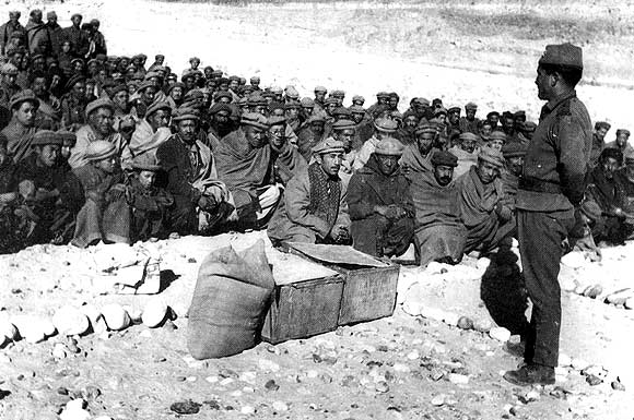 Major Rinchen addresses local population (Source: Claude Arpi)