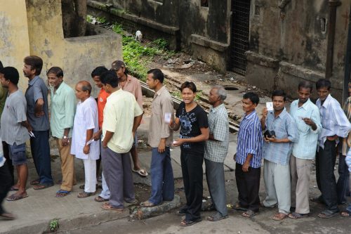 Indian voters standing in a queue (For representational purposes sourced from Wikimedia Commons)