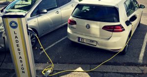 How Can India Become an 'Electric Cars Only' Nation? Norway Has the Real Answers