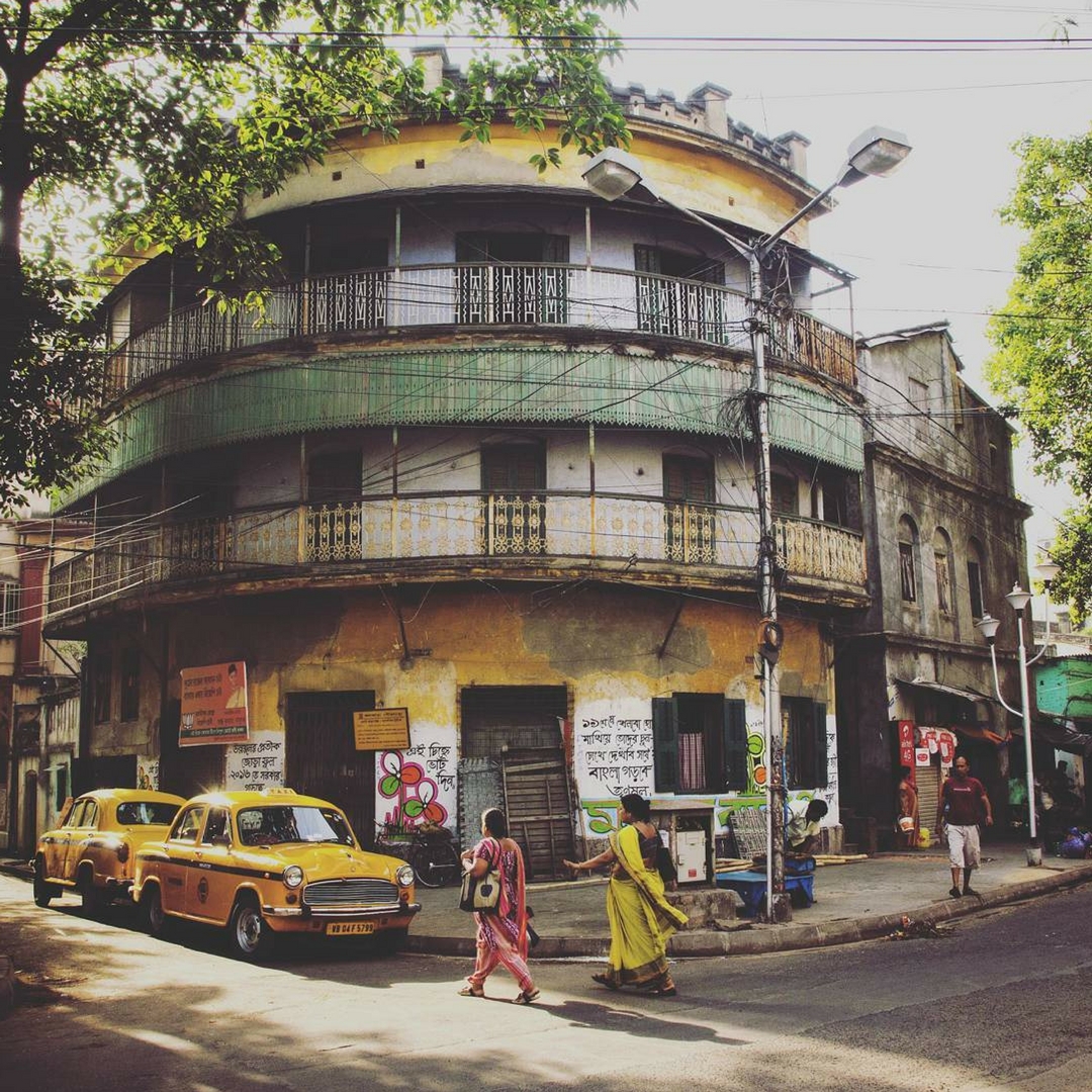 "Calcutta Houses"