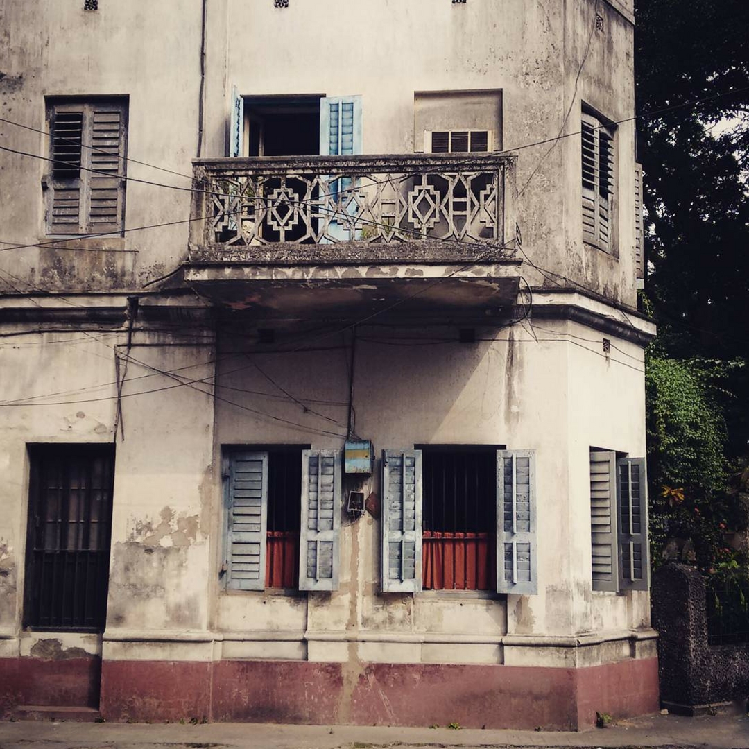 "Calcutta Houses"