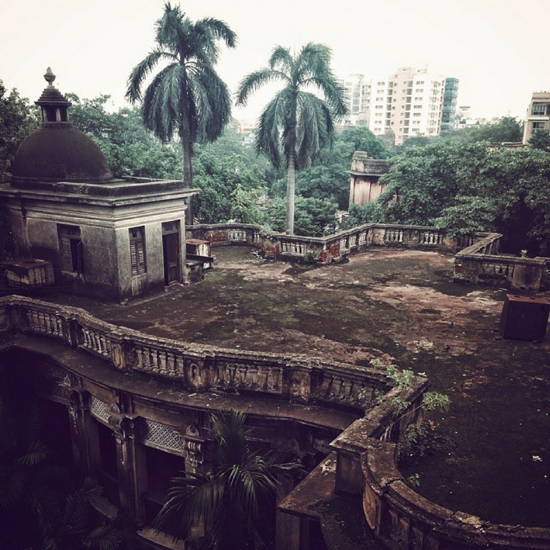 "Calcutta Houses"