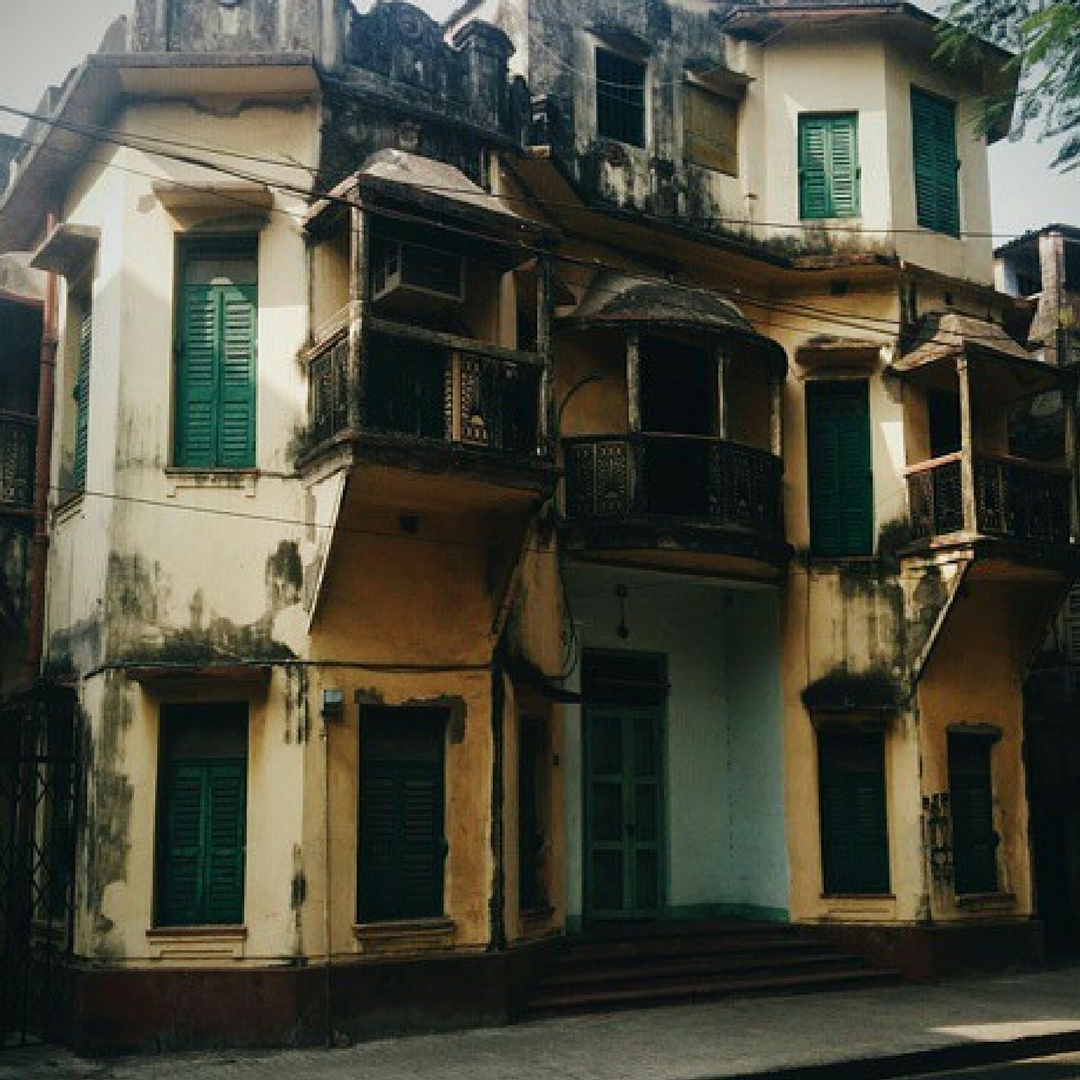 "Calcutta Houses"