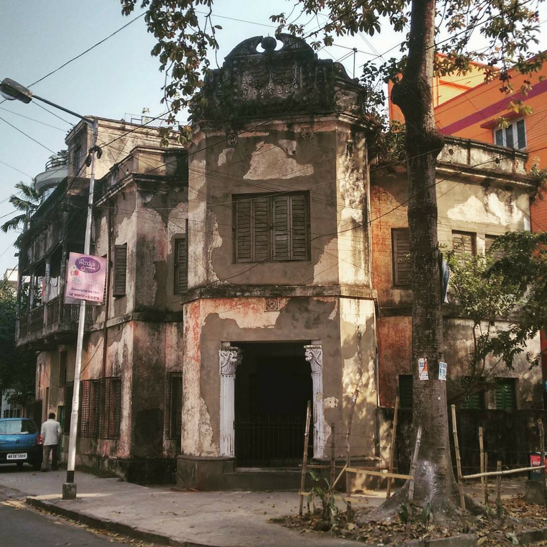 "Calcutta Houses"