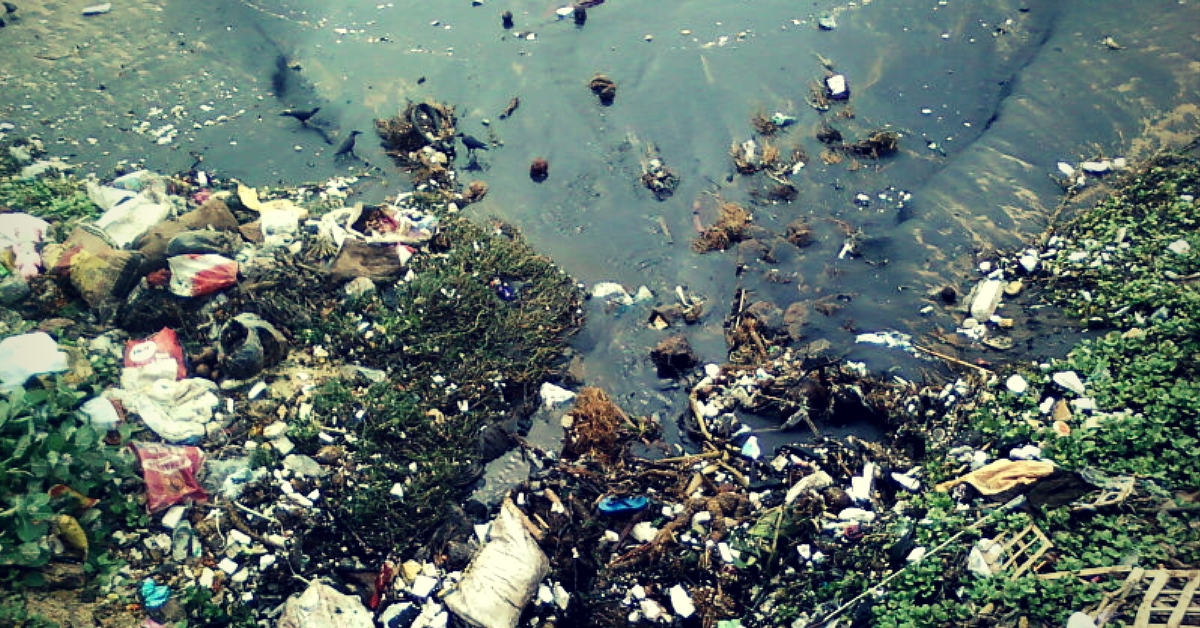 The amount of pollution in our ocean waters is alarming. Representative image only. Image Courtesy:Wikimedia Commons.