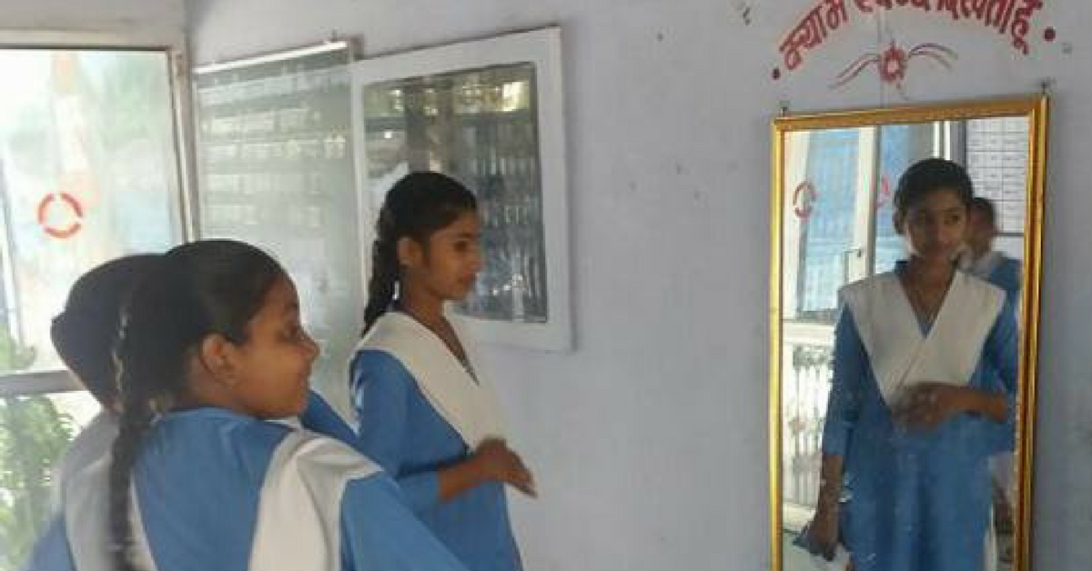 How Full Length Mirrors Are Helping Keep Chittorgarh Girls in School!