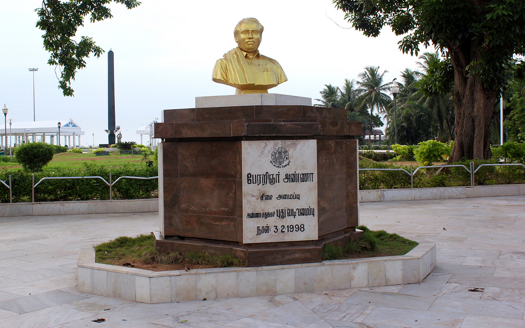 Anna Samadhi at Marina Beach, Chennai. (Flickr/Nagarjun Kandukuru)