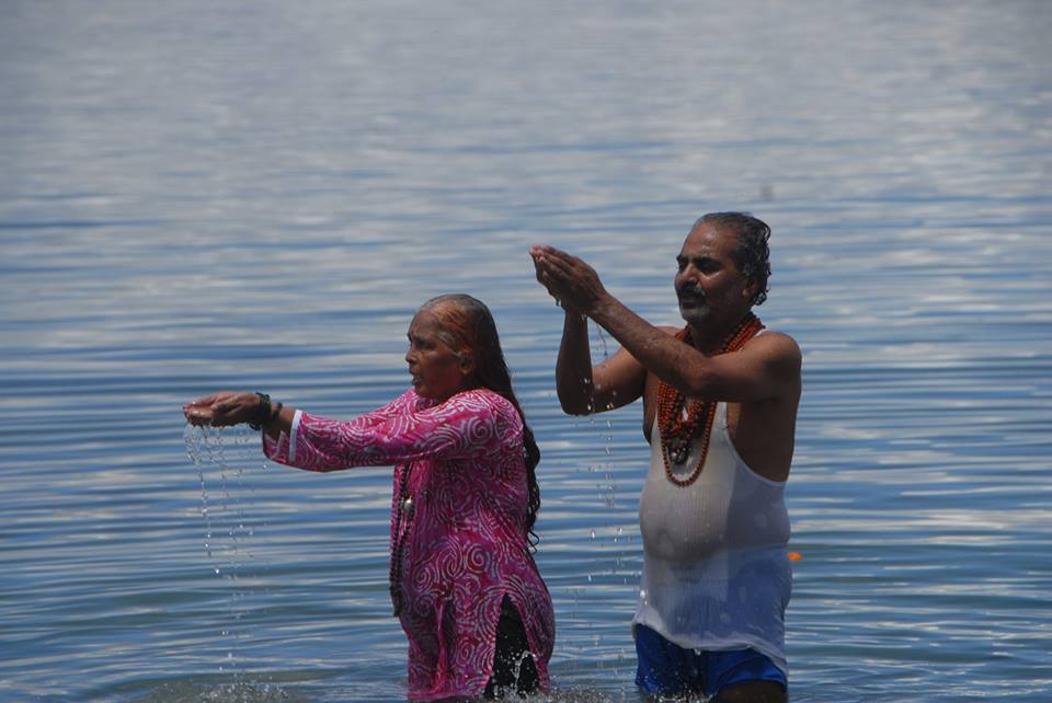 Pilgrims take a dip in Mansarovar Lake (Source: Facebook)