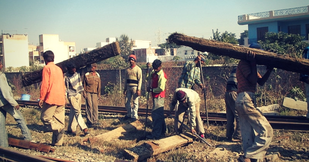 The Railways is going to train 30,000 apprentices in various disciplines.Representative image only. Image Courtesy: Wikimedia Commons.