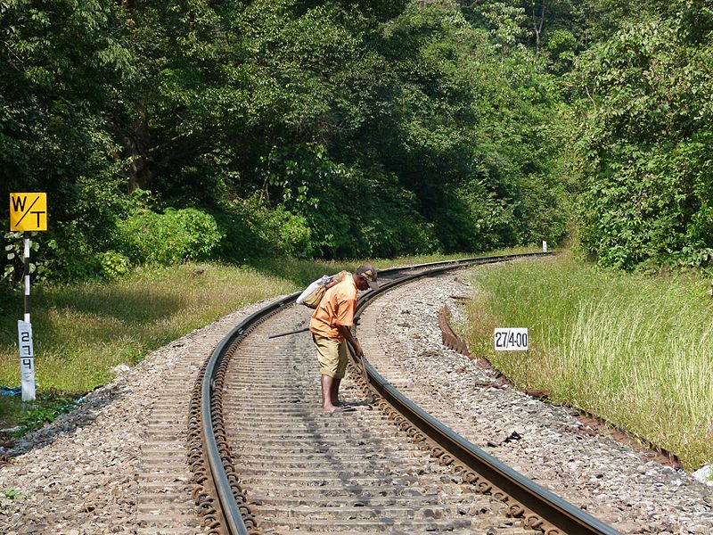 trackmen-tragedy-derailment