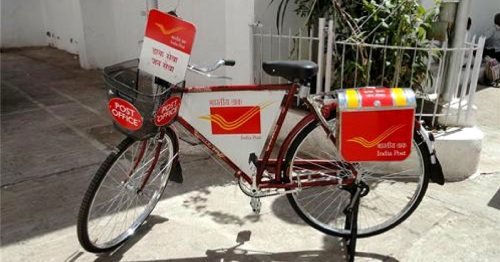Digital Daak: You can soon pay the postman With a debit card!