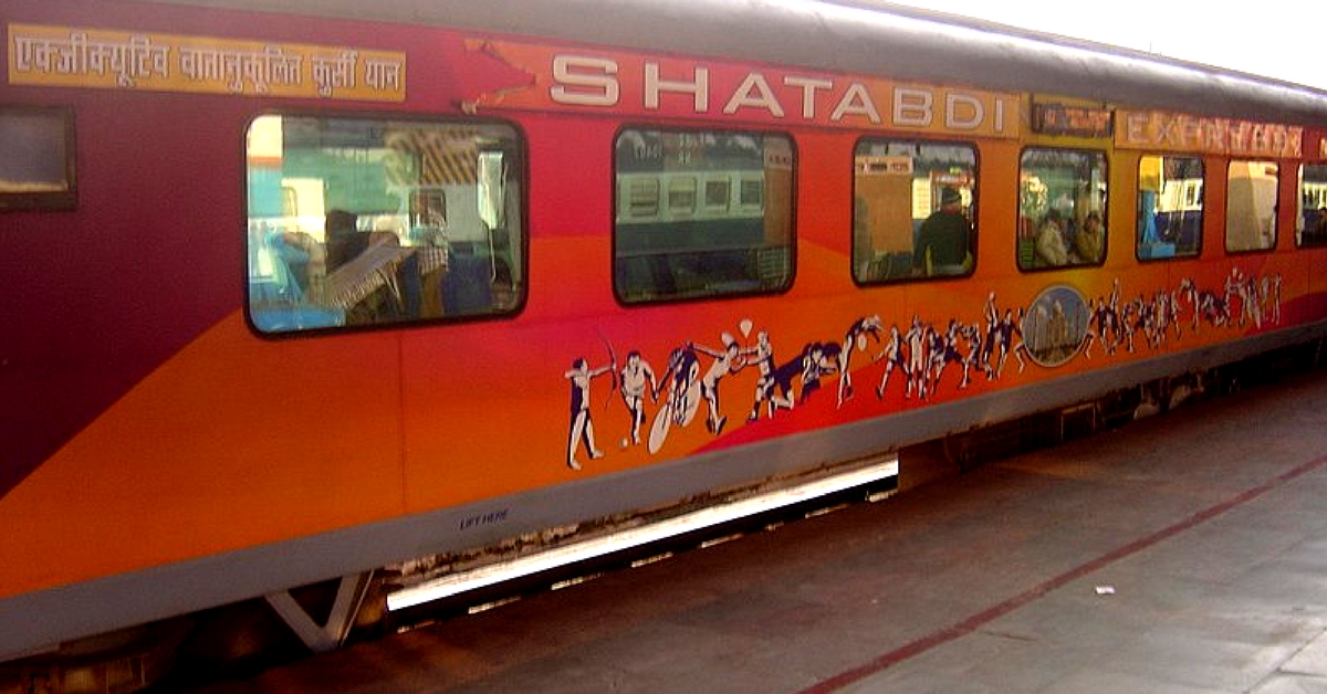 The Shatabdi Express, is a benchmark of timing and efficiency. Now, the fares for a ticket on it, might fall. Representative image only. Image Courtesy: Wikimedia Commons.