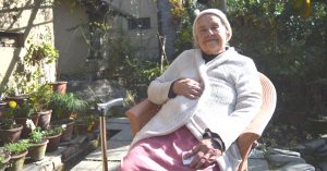 This Self-Taught Octogenarian Has Been Creating Sustainable Homes for 30 Years!