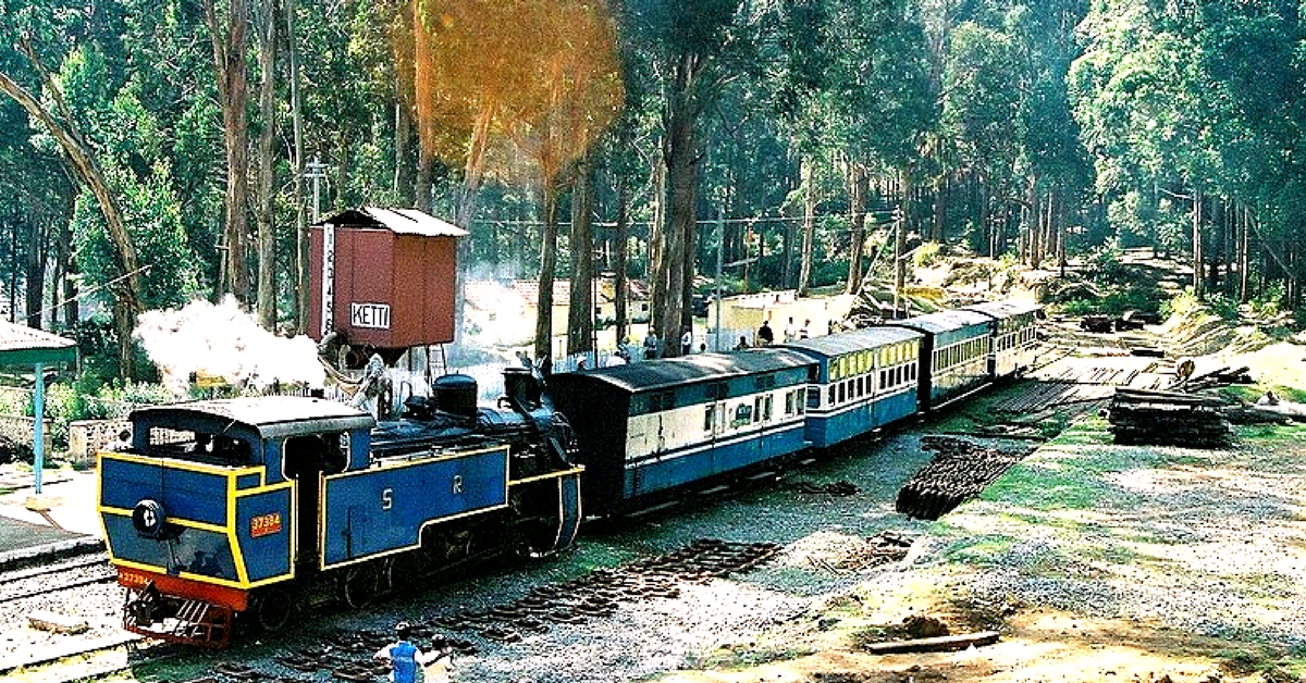 Charter a train, and have the journey of a lifetime. Representative image only. Image Courtesy: Wikimedia Commons.