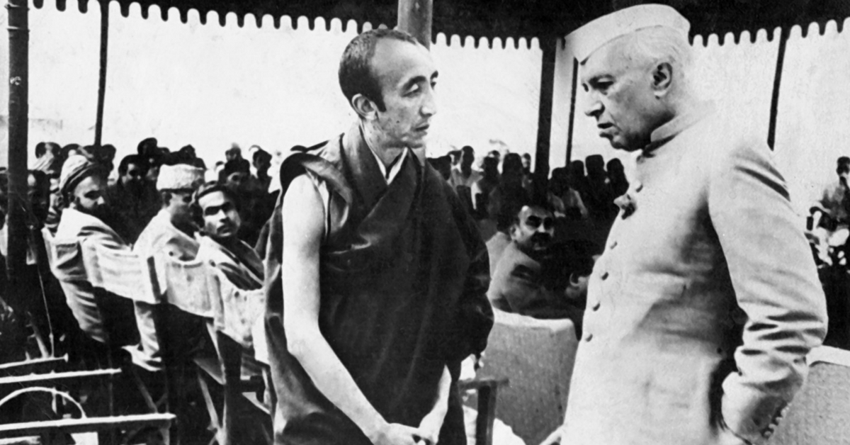 1953: Bakula Rinpoche with Jawaharlal Nehru, India’s first Prime Minister, in another meeting in Srinagar (Source: Sonam Wangchuk)