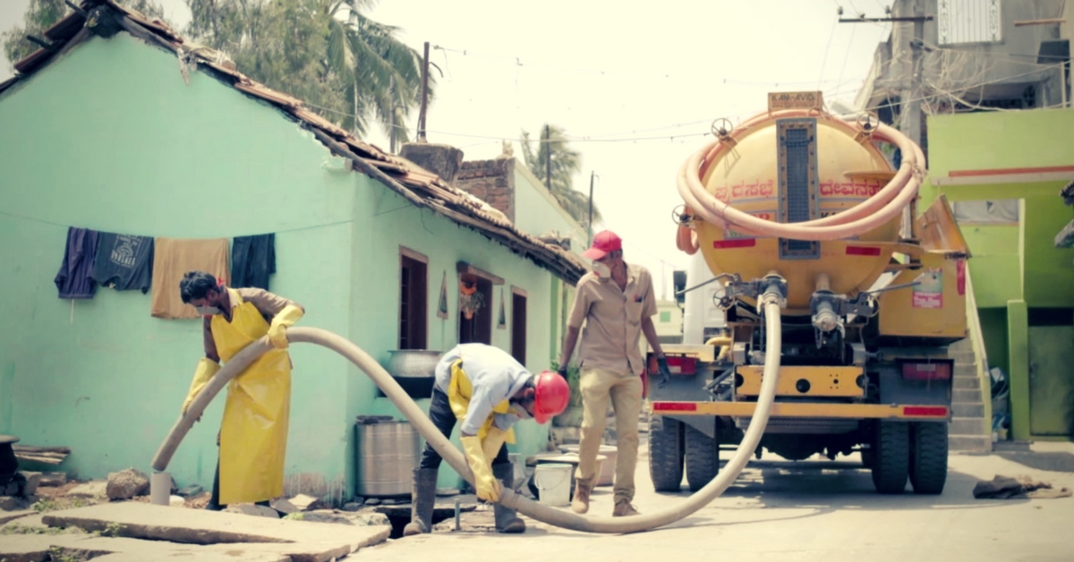 A private operator extracting feacal sludge from the septic tank before taking it away to the FSTP. (Source: YouTube)