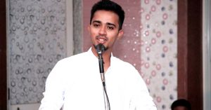 How Thousands of Rotis Made By This Mother Fuelled her Son's UPSC Dream!