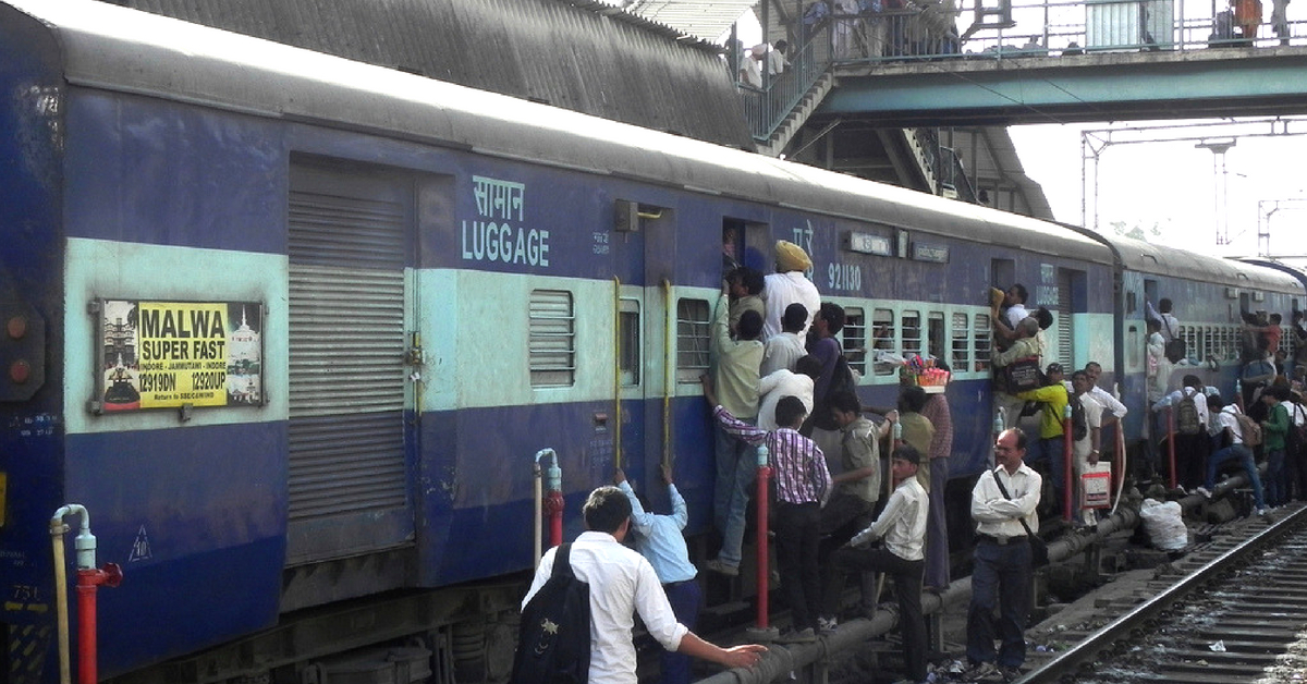 The Railways owes compensation to those who die or get injured while boarding or de-boarding. Representative image only. Image Courtesy: Wikimedia Commons.