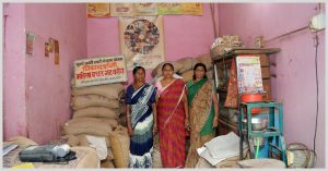 Ragpickers to Entrepreneurs: How Women in This Maha Village Are Empowering Themselves!