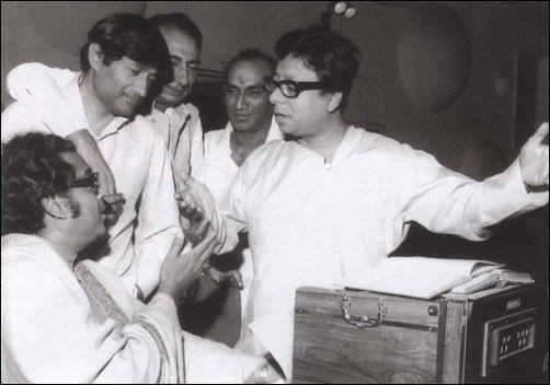 RD Burman with Kishore Kumar, Dev Anand, Sahir Ludhiyanvi, Yash Chopra (Source: Facebook/RD Burman)