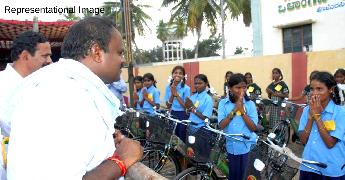 Chief Minister HD Kumaraswamy adressing school students. For representational purposes only. (Source: Facebook/Namma HDK)