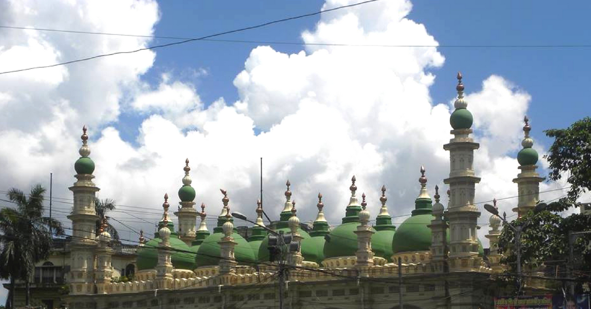 The Kolkata mosque's domes and towers look gorgeous against the blue sky.Image Credit: Falguni Majumdar