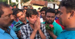 Why This Inspiring Doctor's Departure from Odisha Town Moved Hundreds to Tears!