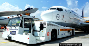Delhi's IGI Airport is Getting TaxiBots to Tow Planes, Will Cut Fuel Cost by 85%!