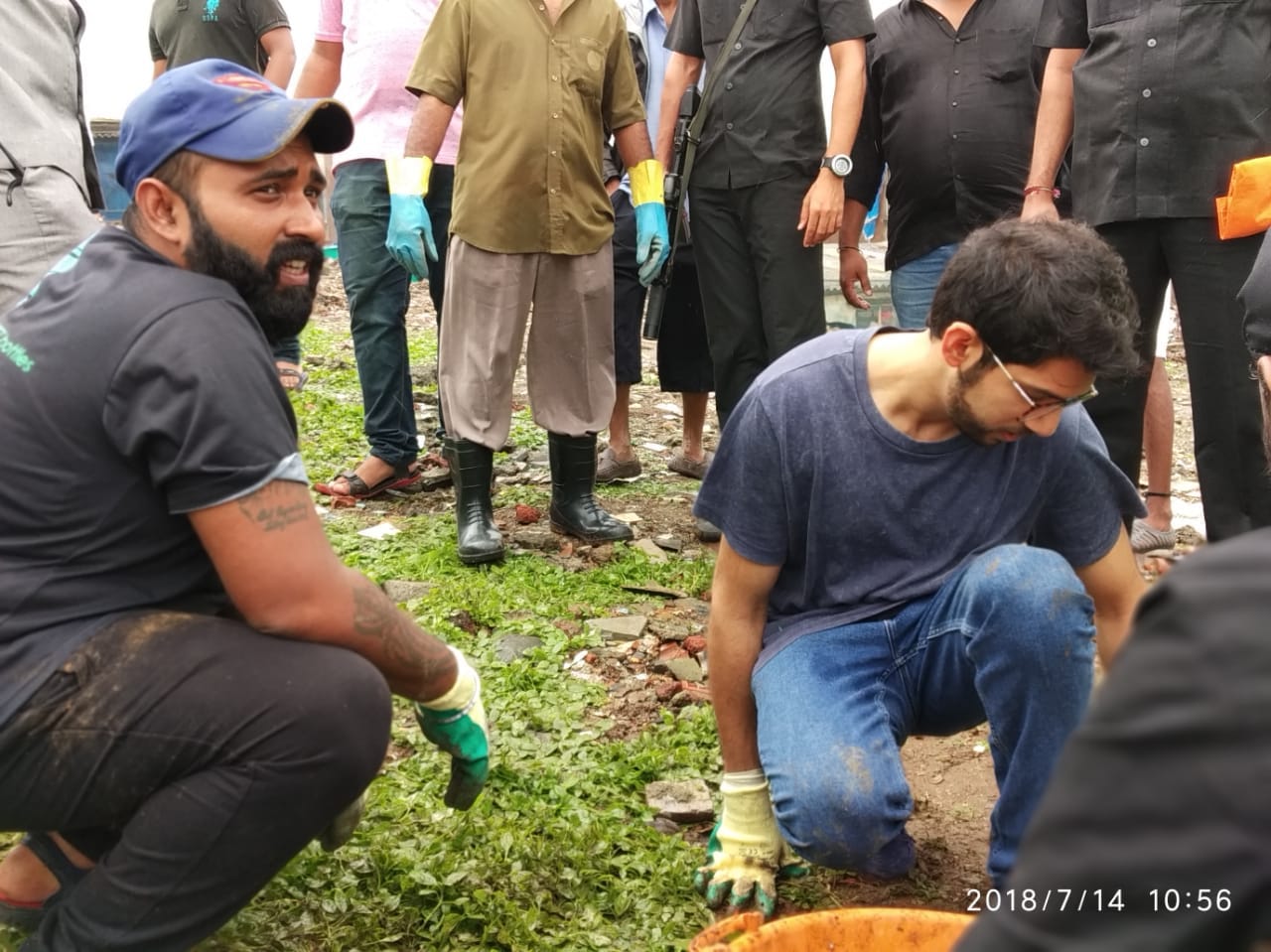 Beach clean up Worli fort Mumbaikars