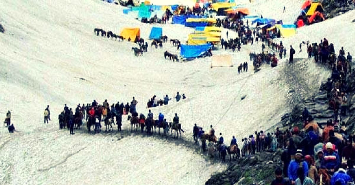 Braving All Odds, This Doctor & His Team Treat 50 Yatris at Amarnath Each Day!