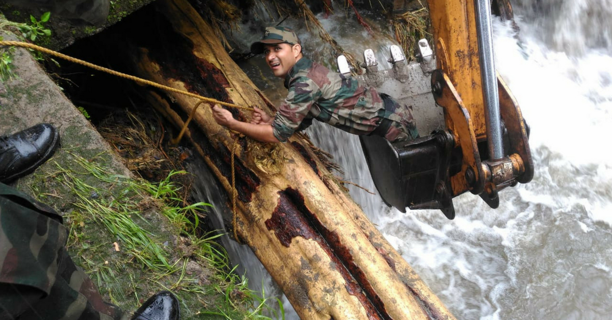 The Army is doing all it takes to help Kerala flood victims. Image Credit: Shreya Dhoundial