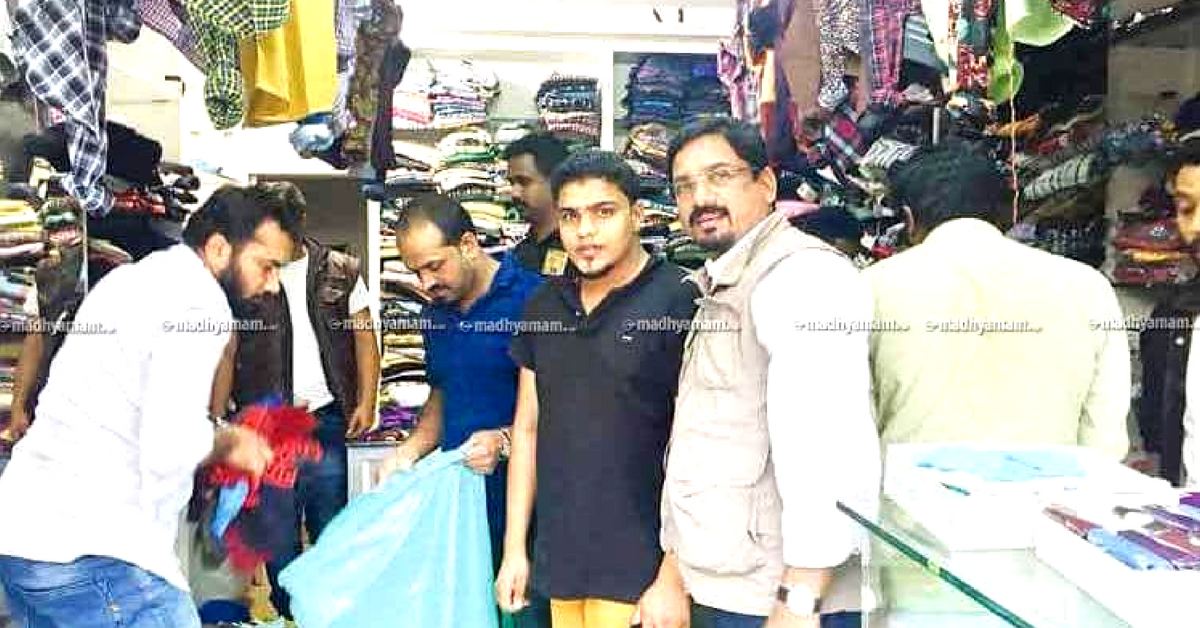 #KeralaFloods: Wayanad Cloth Trader Donates Entire Stock Worth Rs 11 Lakhs to Victims!