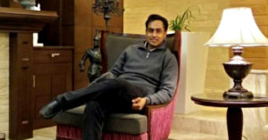 IAS Officer's Initiative Decodes 750 Govt Schemes, Helps Thousands of Pune Farmers