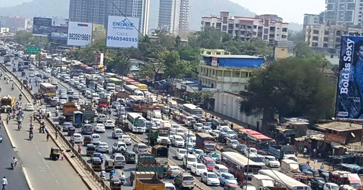 In Mumbai's chaotic traffic, finding a place to park is often a nightmare. Image Credit: Mumbai