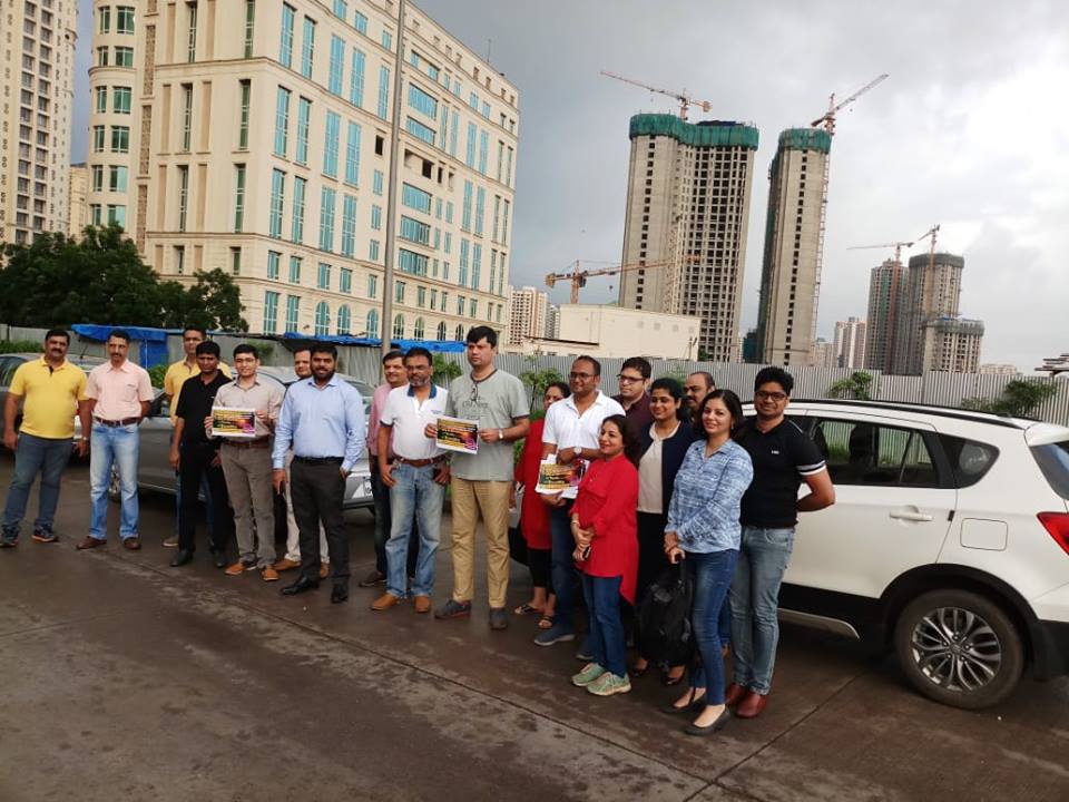 Residents during the 'No Road, No Vote' campaign. (Source: Facebook/My Hirnandani Estate)