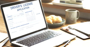 Uniform Smart Driving Licenses Across India in 2019: 5 Features That Change For You!