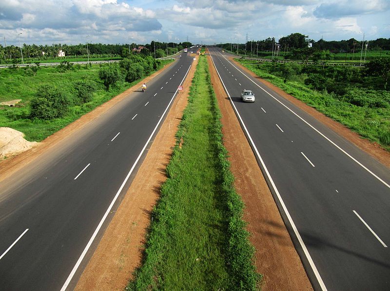 Durgapur segment of Golden Quadrilateral (Source: Wikimedia Commons)