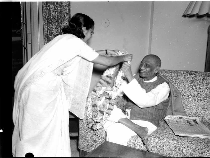 Visitors greeting Sardar Patel on his birthday. (Source: Facebook)