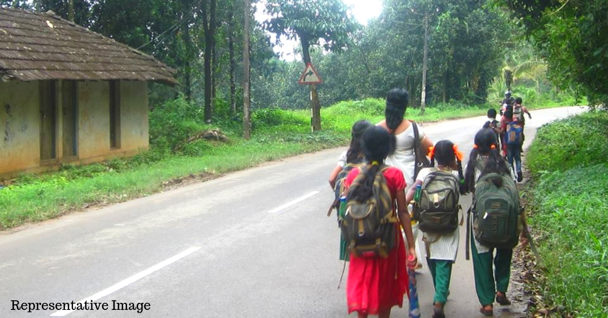 What Can a Textile Shop Do for Students? Check This Kerala School’s Unique Idea!