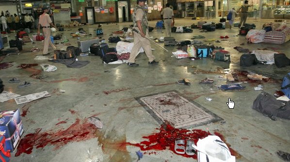 Horrors of 26/11: Bloody scene at CST after the terror attack. (Source: Facebook)