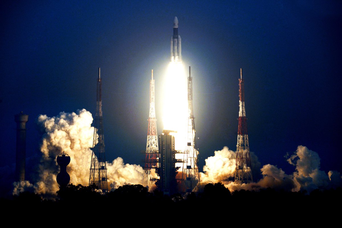 These ISRO Photos of the GSAT-29 Launch Will Leave You Awestruck!