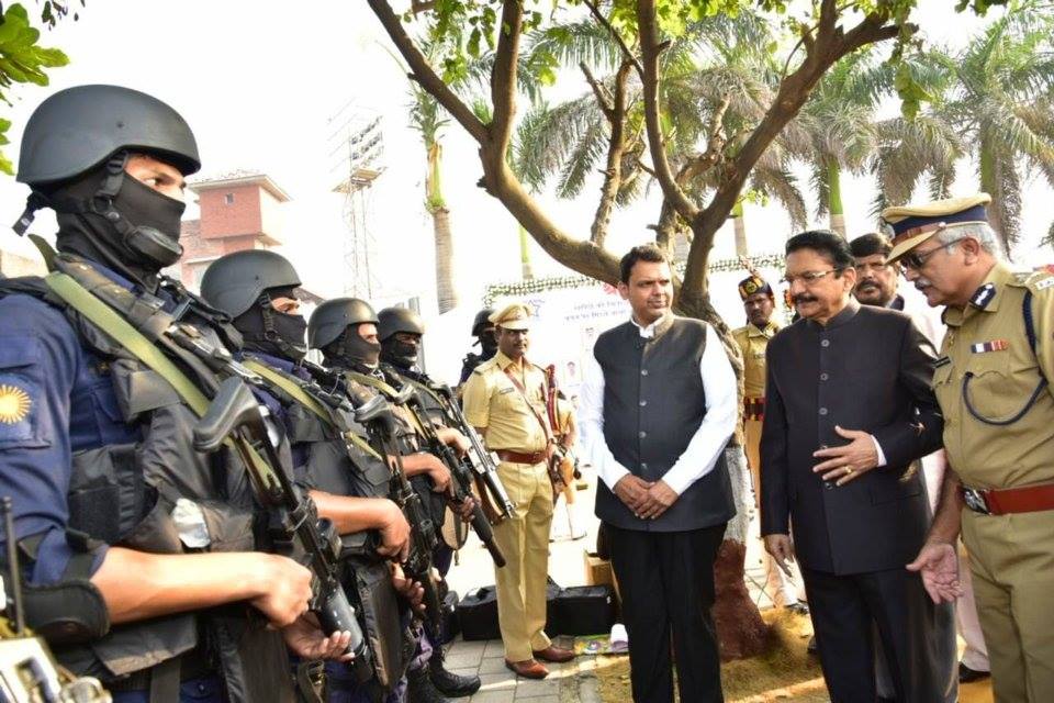 Maharashtra Governor Ch Vidyasagar Rao and Chief Minister Devendra Fadnavis with members of the elite Force One Commando Anti Terrorism Unit. (Source: Facebook)