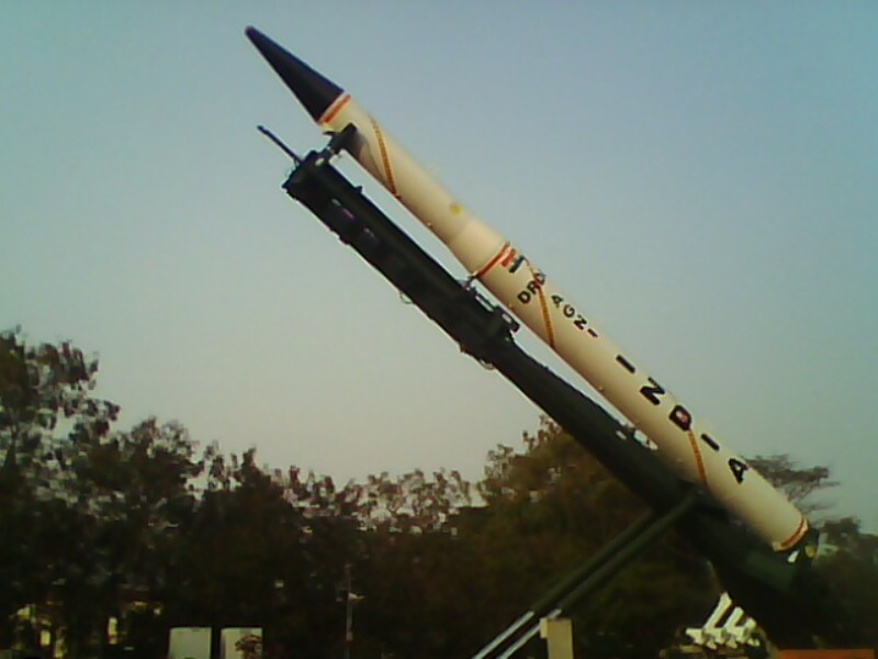 A relatively old model of the Agni class of missile. (Source: Wikimedia Commons)