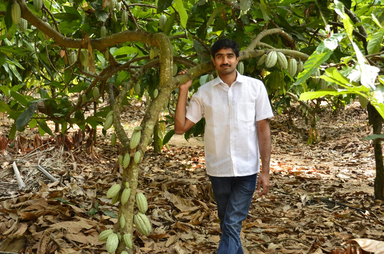 Techie Gives Up Job In The Us Revives 30 Acre Farm Now Earns Lakhs